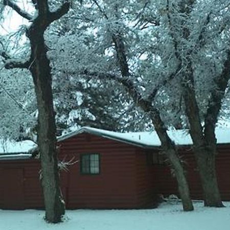 פיינטופ-לייקסייד Lumbermen'S Village מראה חיצוני תמונה