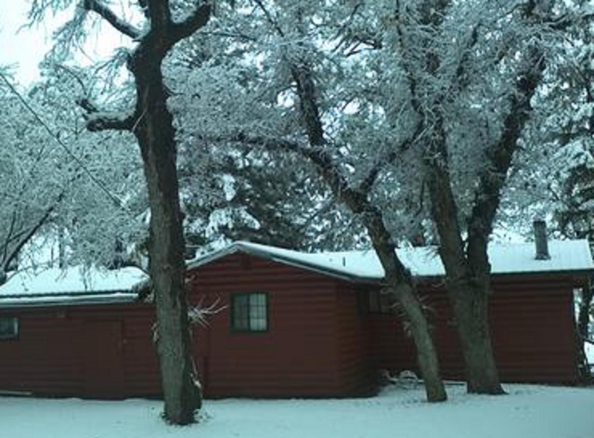 פיינטופ-לייקסייד Lumbermen'S Village מראה חיצוני תמונה